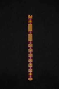 ケーナG管×3本 F管×1本、サンポーニャ各種4本+